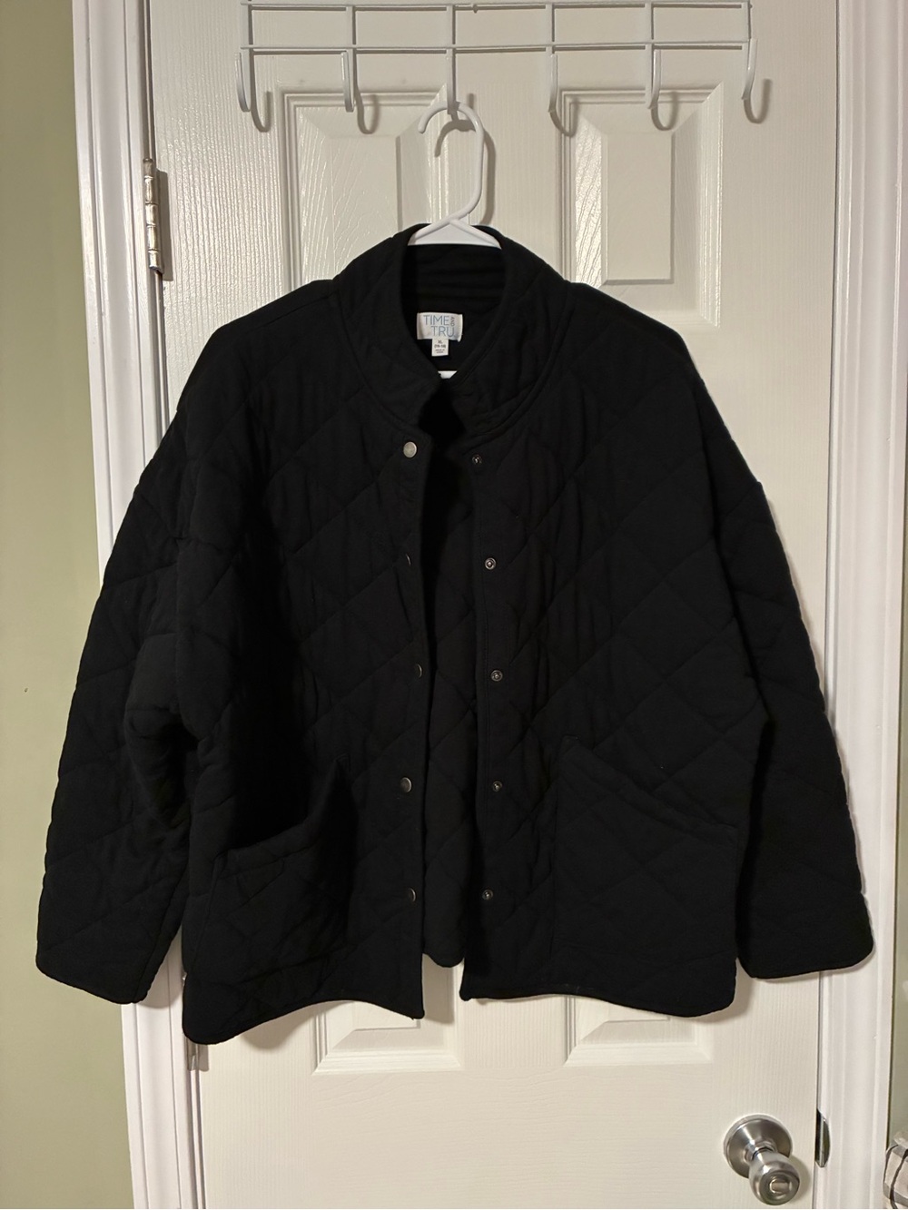 Time and Tru Black Quilted Snap-Front Puffer Jacket